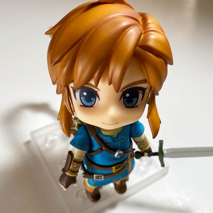 Link figure against a white background (link nendoroid unboxing)